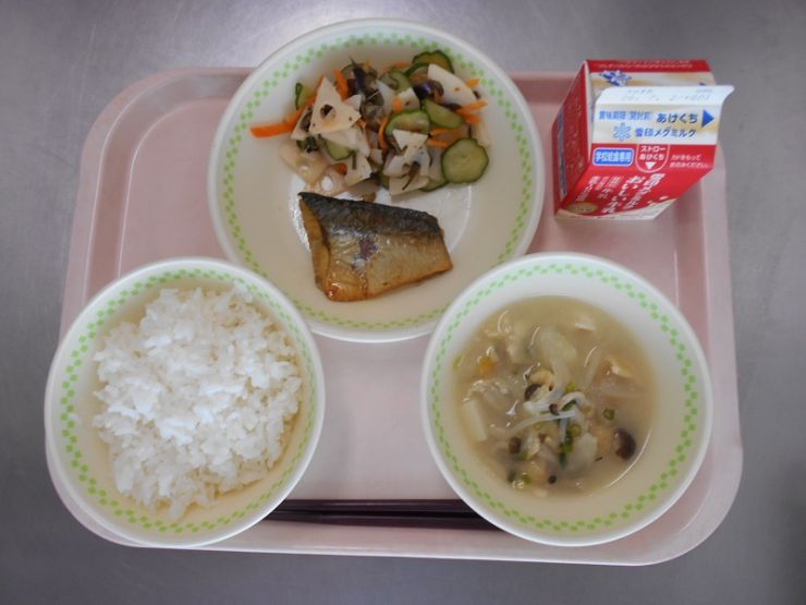 6月19日献立ｍ.JPG