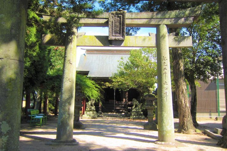 稲吉区老松神社.jpg