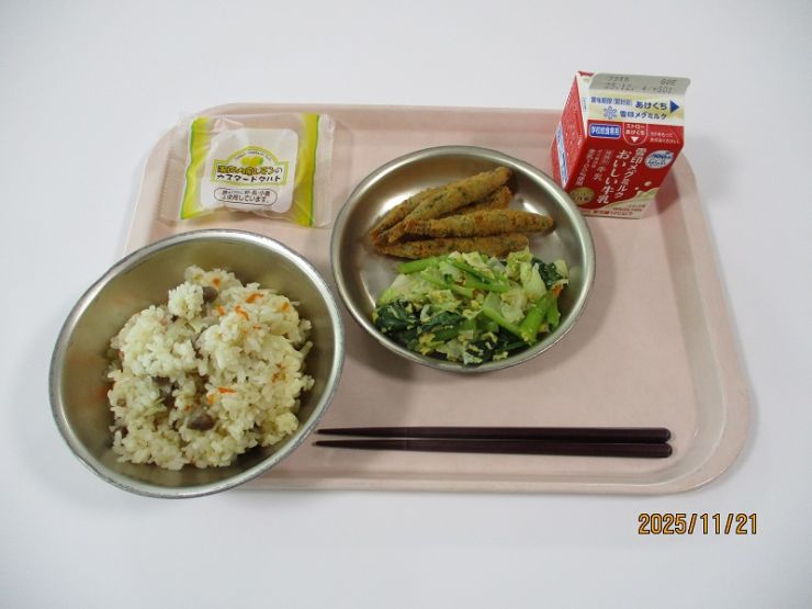 11月21日の献立.JPG