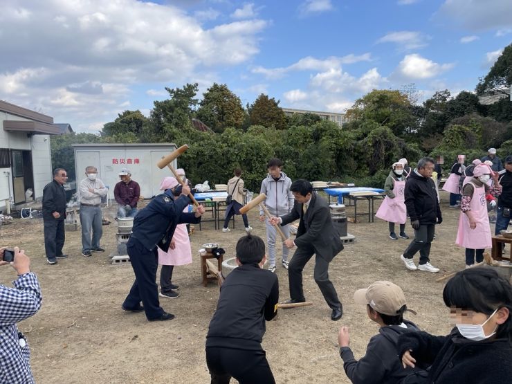 餅つき①.jpg